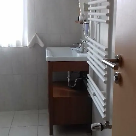 Birdland Family 2 Apartman Апартаменты Бюк